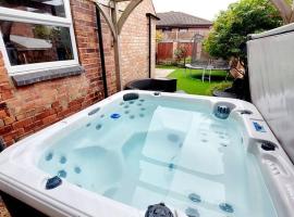 3 bed Luxury Victorian Home with Hot Tub