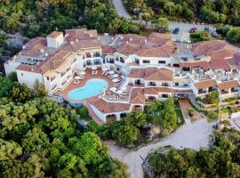 Hotel Pedra Santa – hotel dla rodzin w mieście Baja Sardinia