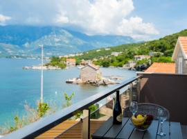 Family House Bjelila: Tivat şehrinde bir villa