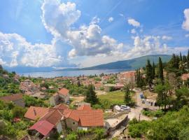 Stunning Kotor Bay View Villa, vacation home in Baošići