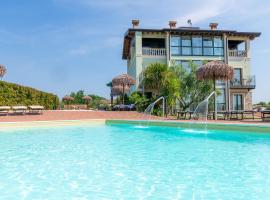 Bertoletta Village Apartments, khách sạn ở Peschiera del Garda