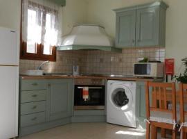 ANEMOESSA APTS, serviced apartment in Livadia