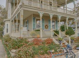 Viesnīca ar autostāvvietu The Stockton - Victorian Ocean Grove near Asbury pilsētā Oušengrova