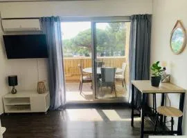Studio Port Hyères Confort Terrasse/Parking privé