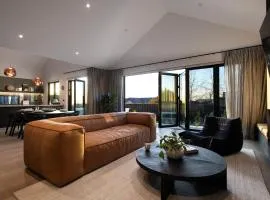 Scandi Haus- seamless design, modern luxury