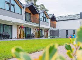 Domki Gold-Time Niechorze, villa in Niechorze