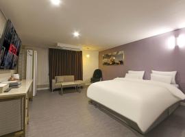 Brighton Hotel, hotel in Jeonju