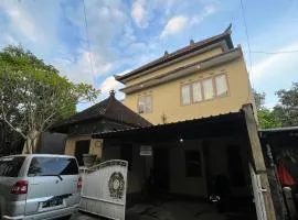 Rumah Villa Ayung Badung Bali