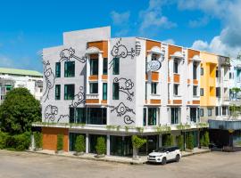 Chamemon Bed Phuket Town: Phuket Town şehrinde bir otel