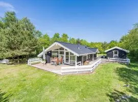 Holiday Home with Spa & Sauna