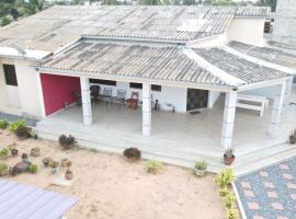 Villa Stella, cabaña o casa de campo en Lomé