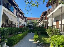 Beautiful apartment by center of Pefkochori Chalkidiki