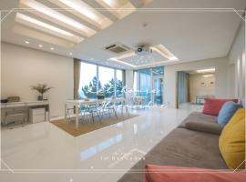 500m2 Busan Ocean view private Let house 부산 오션뷰 3개층 대저택 독채펜션 렛하우스，釜山的小屋