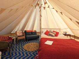 Ashcroft Glamping, luxury tent in East Dereham