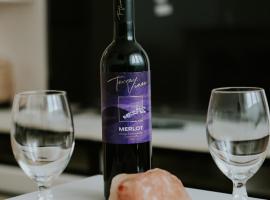 Apartman Nikola, alojamento com cozinha em Gospić