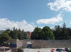 Hotel Porta Rivera Plesso Stazione, hotell sihtkohas LʼAquila