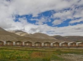 Pangong Retreat Camp, glàmping a Spangmik