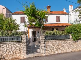 Holiday Home Antony, hotel v destinaci Miholašćica