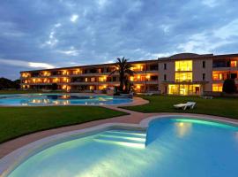 Apart-Hotel Golf Beach 35201, hotel in Begur