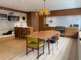 Aalborg - Beautifully renovated luxus apartment, loma-asunto Aalborgissa