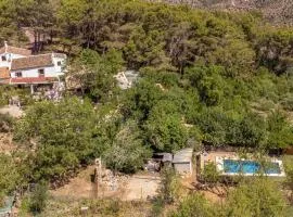 Amazing Home In El Gastor With Wifi, Swimming Pool And Private Swimming Pool