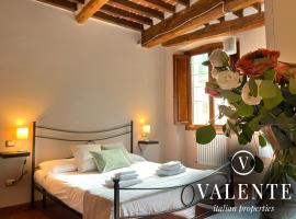 Via Ruga degli Orlandi - Valente Italian Properties, hotel en Pescia