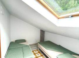 Gyimesi kulcsosház / Casa de vacanta Ghimes