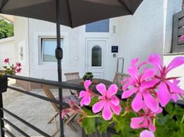 Studio Apartman ''IN'' - Terasa & Parking