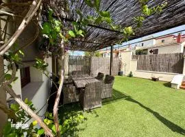 Bright Refurbished 3 Bedroom Townhouse ALI001