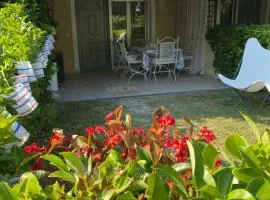 Raya Apartments Siviri Garden