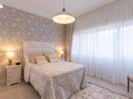 Apartamento LUXURY centro Bilbao GARAJE, khách sạn ở Bilbao