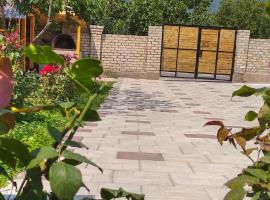 Villa BIG HOUSE, hotel in Dilijan