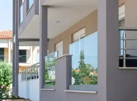 Sithonia Suites Luxury 2 Beds Studio, Semi-ground Floor