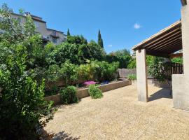 Chez Laurien, hotel in Villeneuve-lès-Avignon