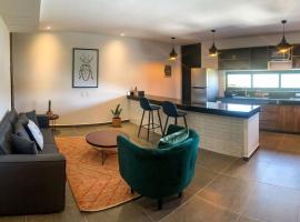 Moderno & comodo Loft Asoluta Makech, kuća za odmor ili apartman u gradu 'Mérida'