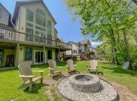 Amazing Central Location Lakefront Hot tubdock