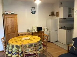 Appartement Enchastrayes, 2 pièces, 5 personnes - FR-1-165A-144