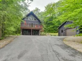 All-Season Log Cabin Escape! 11 Mi to Cranmore Mtn