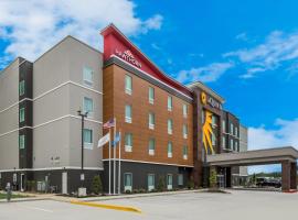 Hawthorn Extended Stay by Wyndham Sulphur Lake Charles, hotell i Sulphur
