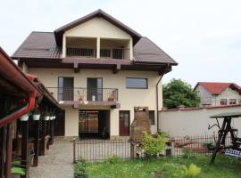 Pensiunea Giovani, homestay in Târgu Jiu