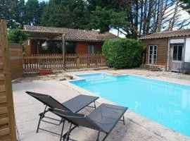 Gîte à la campagne avec piscine