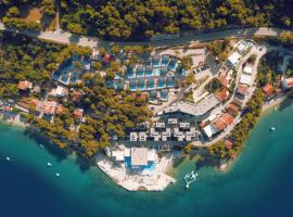 MORENIA Park Villas: Podaca şehrinde bir tatil köyü