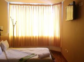 Hospedaje Oasis, hotel di Chiclayo