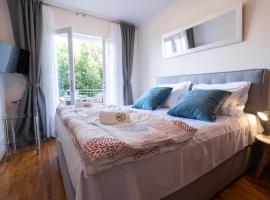 Apartments Lonzor I, accessible hotel in Selce