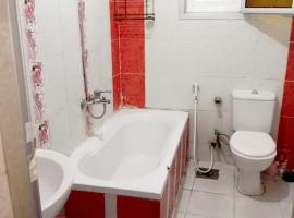 شقة مفروشة 5 سراير في كامب شيزار, acomoda&ccedil;&atilde;o em Kafr &lsquo;Ilwān