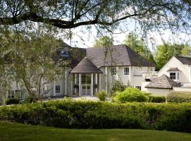 Sudbury House, family hotel in Faringdon