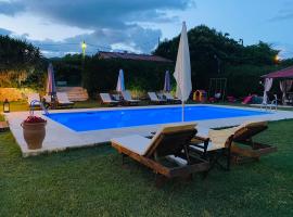 THE MANSION OF DIONISOS AND DIMITRAS 2, hotel din Olympia