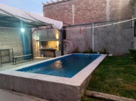 Alquiler de casa, hotel in Las Heras