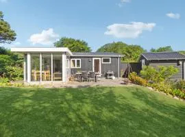 Amazing Home In Struer With 3 Bedrooms And Wifi