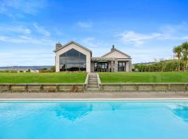 Sandhill Beach House - Te Horo Holiday Home, feriebolig i Te Horo